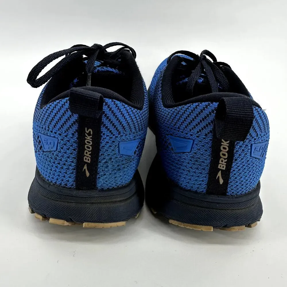 Brooks add style